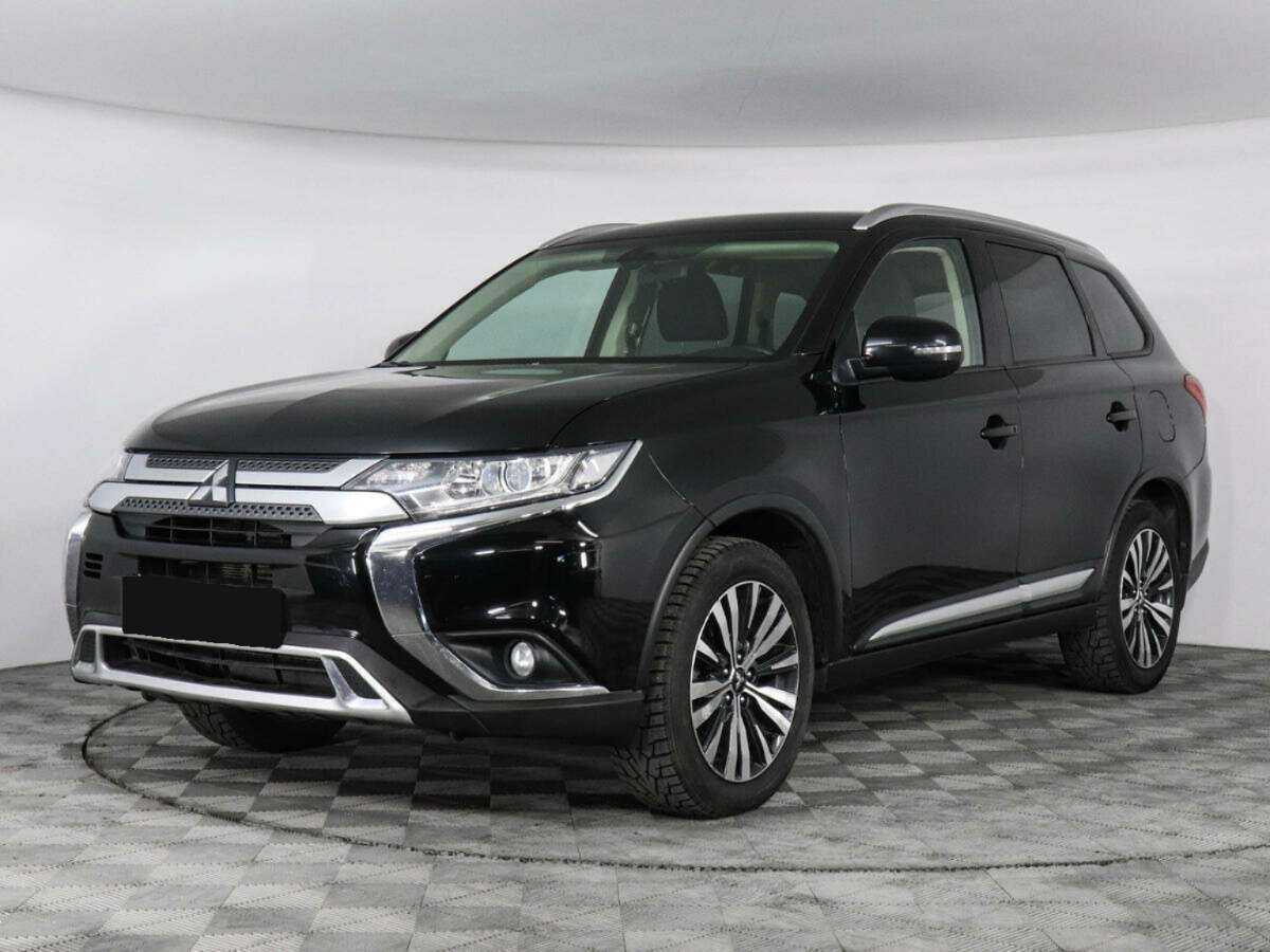 Купить Mitsubishi Outlander, 2018, 99 300 км.. Фото: #0