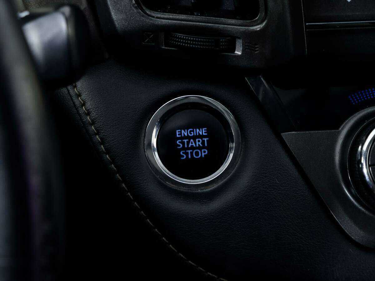 Купить Toyota RAV4, 2013, 120 354 км.. Фото: #12