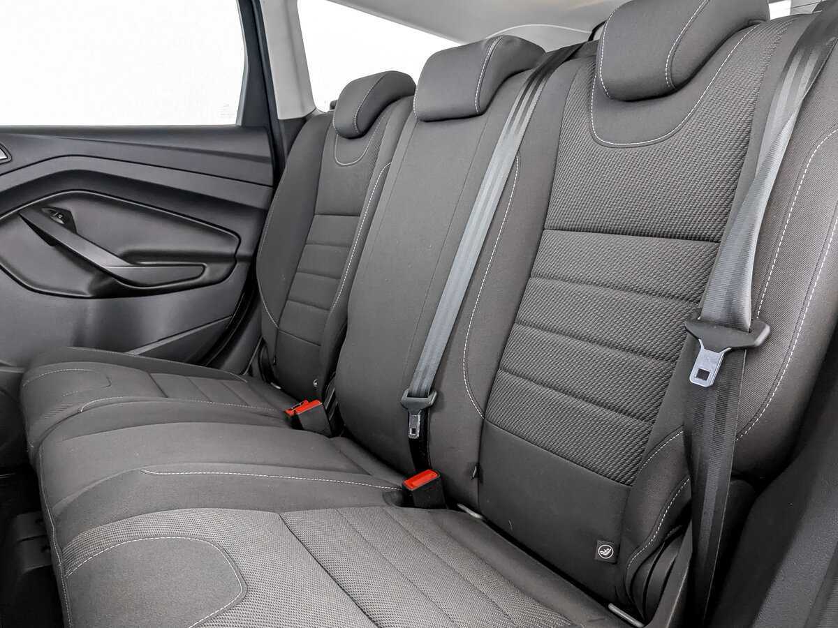 Купить Ford Kuga, 2016, 184 592 км.. Фото: #9