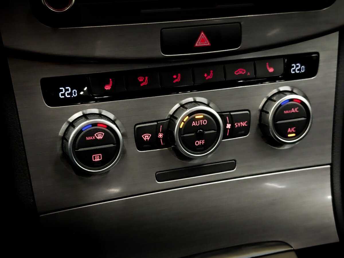 Купить Volkswagen Passat, 2012, 160 788 км.. Фото: #22