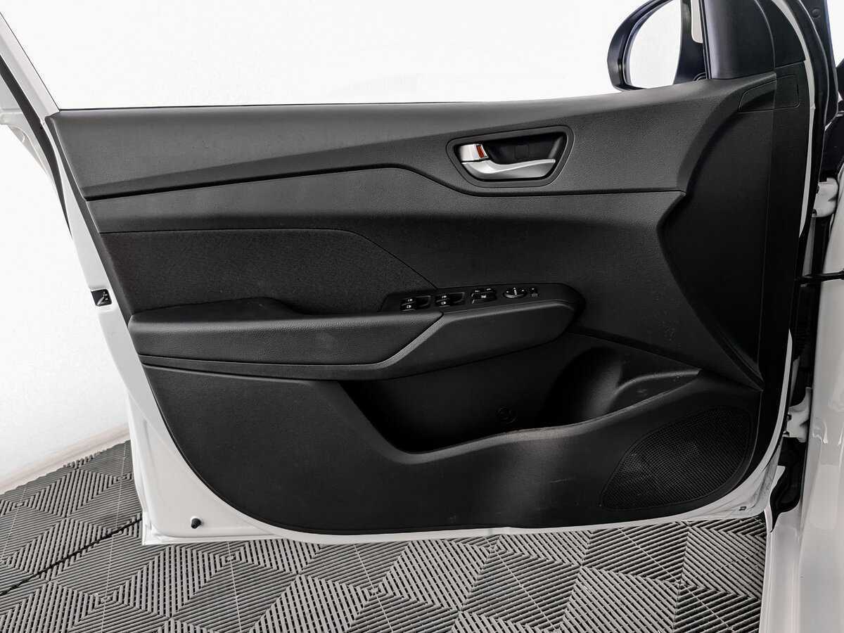 Купить Hyundai Solaris, 2022, 8 228 км.. Фото: #14