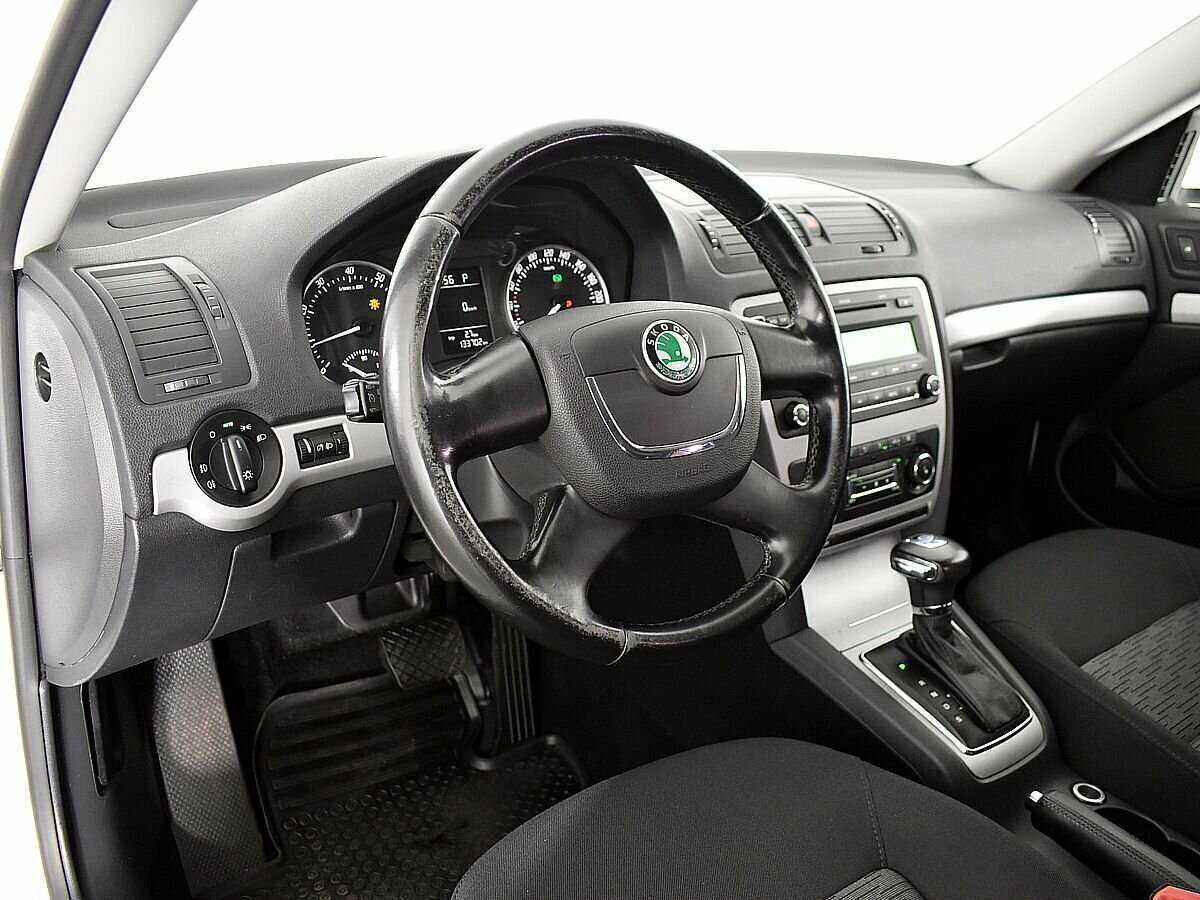 Купить Skoda Octavia, 2012, 133 699 км.. Фото: #6