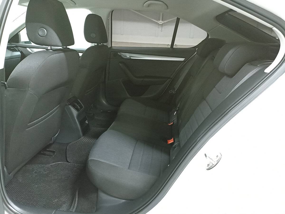 Купить Skoda Octavia, 2013, 181 285 км.. Фото: #11