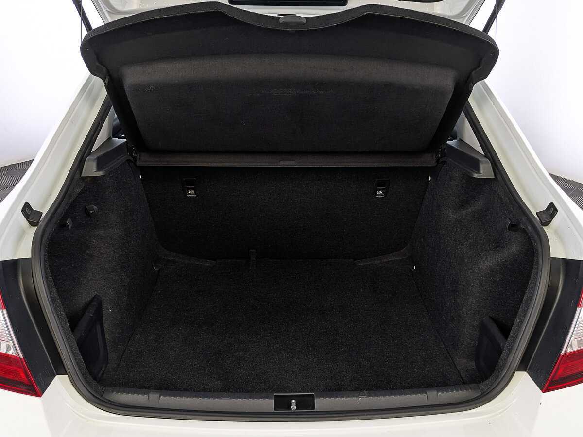 Купить Skoda Rapid, 2017, 195 557 км.. Фото: #9