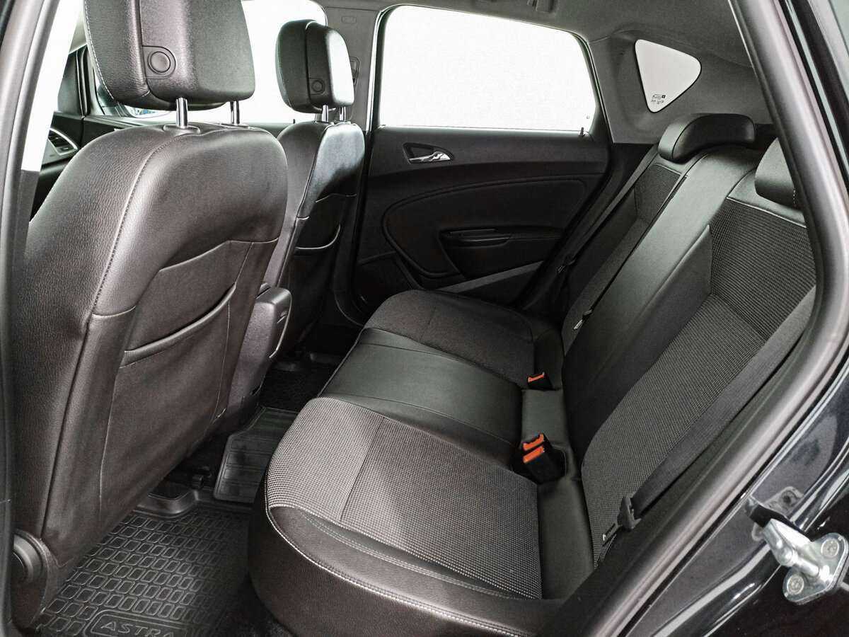 Купить Opel Astra, 2012, 171 000 км.. Фото: #9