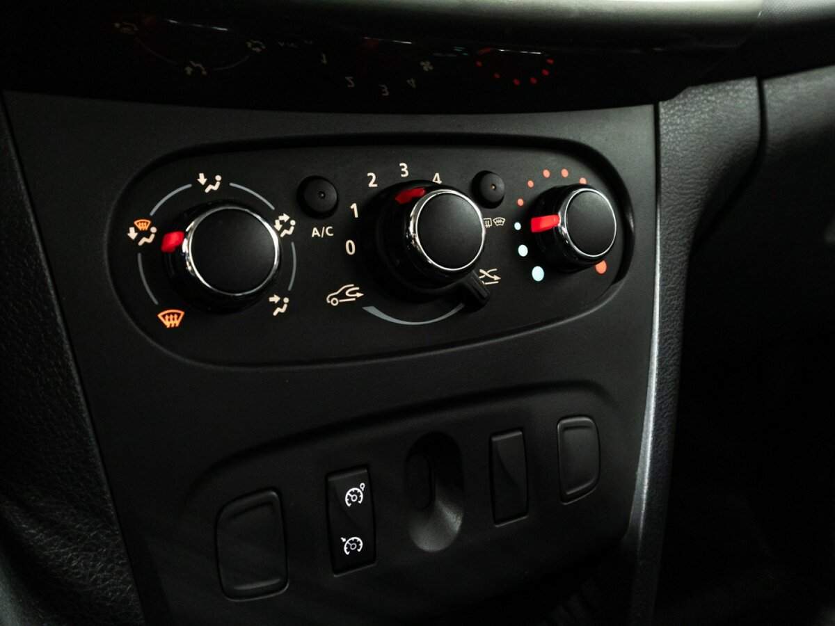 Купить Renault Sandero, 2021, 42 610 км.. Фото: #15