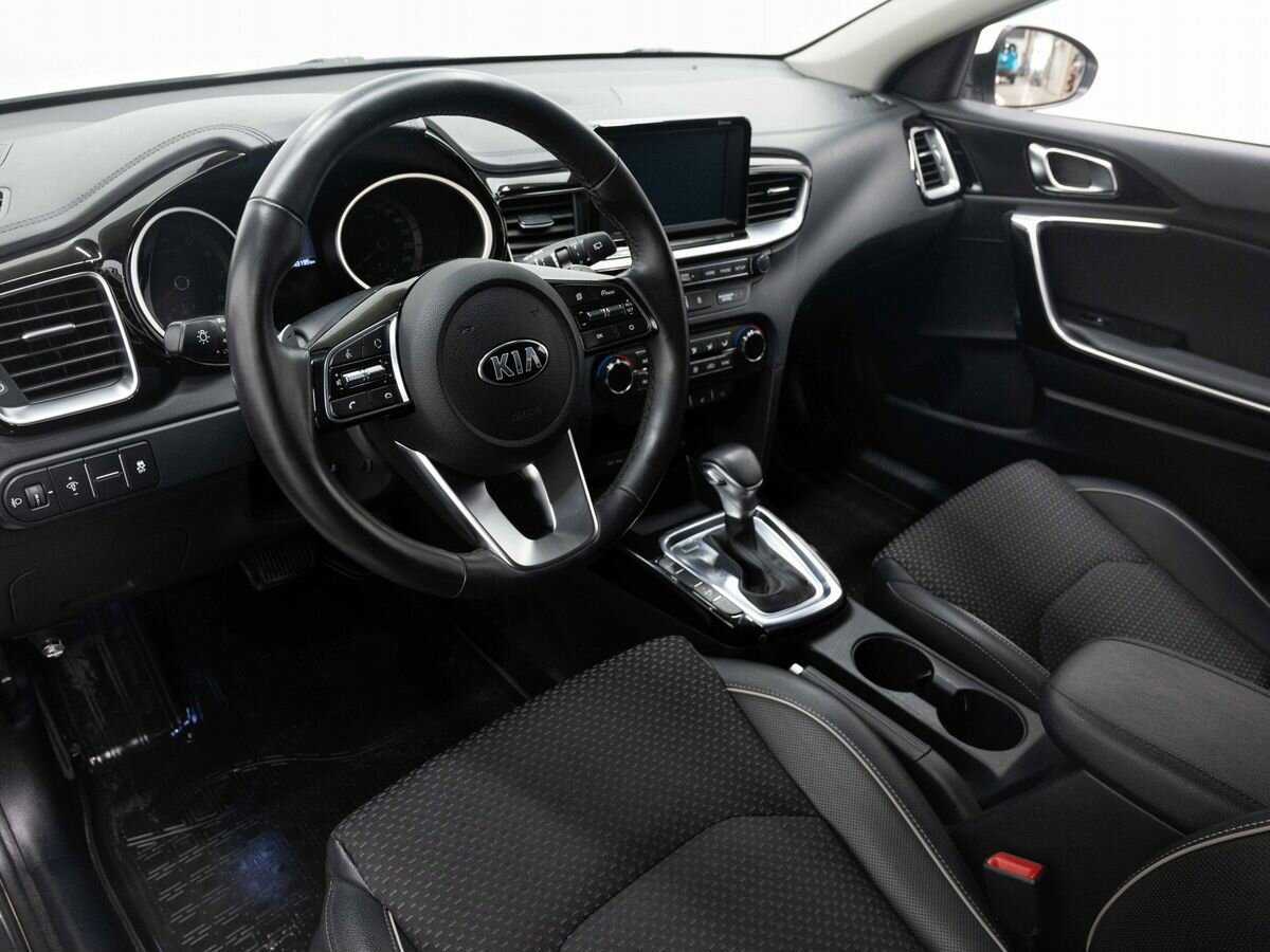 Купить Kia Ceed, 2018, 143 000 км.. Фото: #7