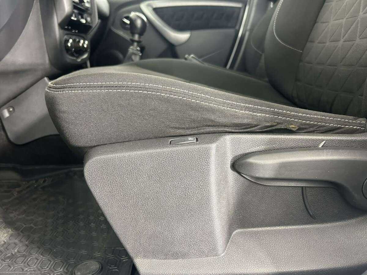 Купить Renault Duster, 2017, 135 697 км.. Фото: #9