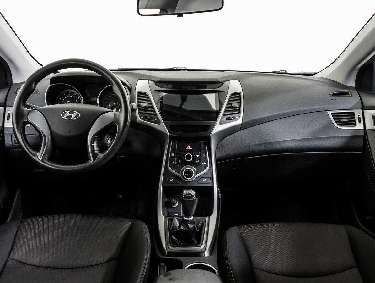 Купить Hyundai Elantra, 2015, 126 625 км.. Фото: #9