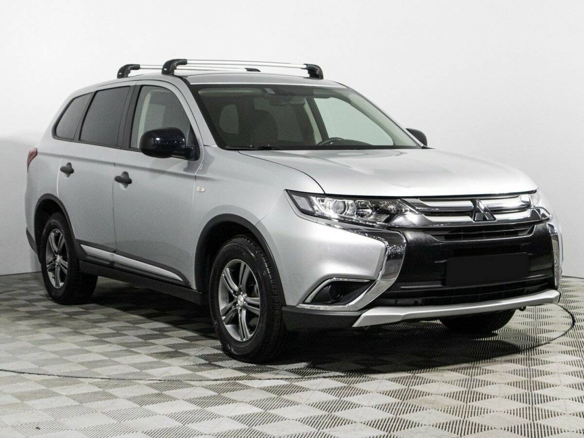 Купить Mitsubishi Outlander, 2017, 104 482 км.. Фото: #2