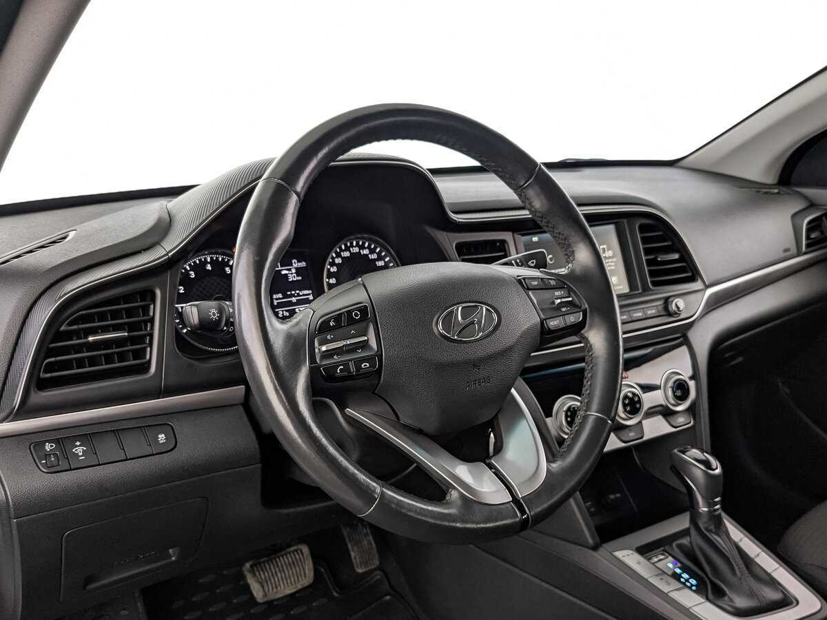 Купить Hyundai Elantra, 2019, 57 562 км.. Фото: #12