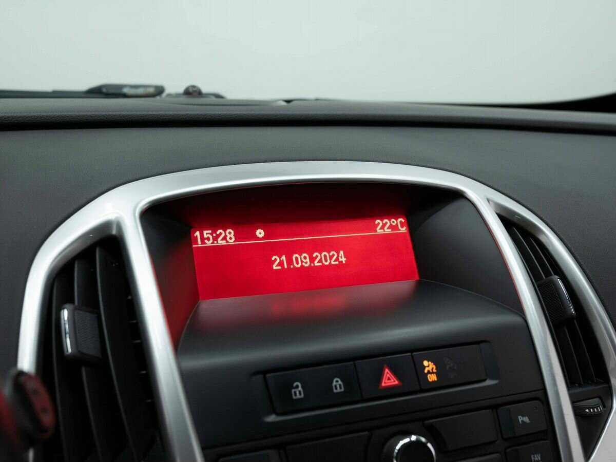 Купить Opel Astra, 2013, 209 300 км.. Фото: #18