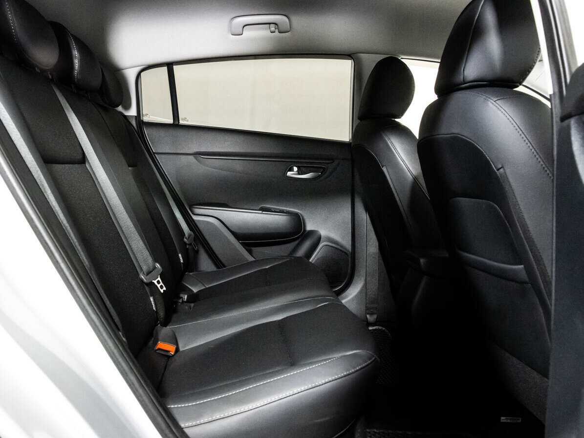 Купить Kia Rio, 2018, 90 644 км.. Фото: #19