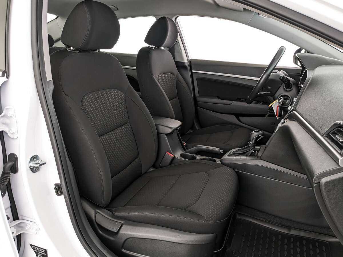 Купить Hyundai Elantra, 2020, 32 430 км.. Фото: #19