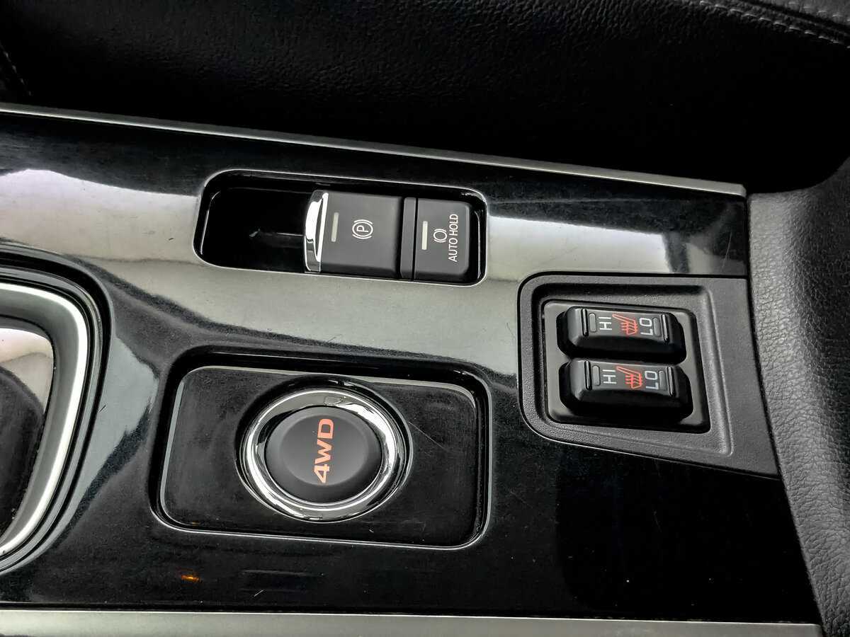 Купить Mitsubishi Outlander, 2017, 228 089 км.. Фото: #22