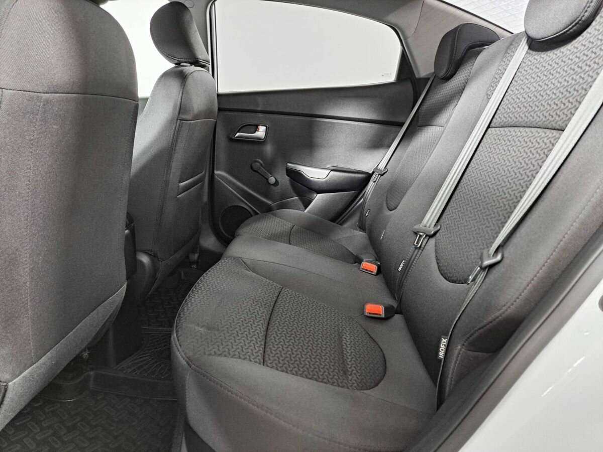 Купить Kia Rio, 2017, 85 102 км.. Фото: #9