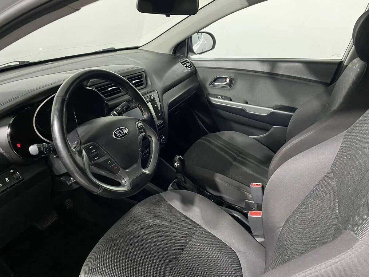 Купить Kia Rio, 2017, 91 550 км.. Фото: #7