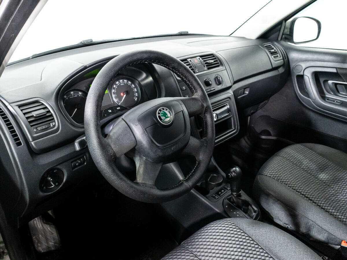 Купить Skoda Fabia, 2012, 184 196 км.. Фото: #10