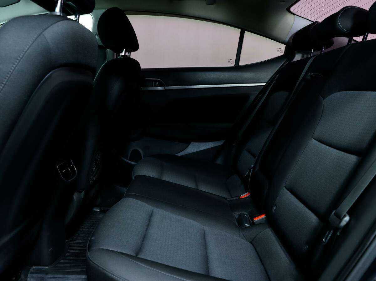 Купить Hyundai Elantra, 2017, 100 000 км.. Фото: #10