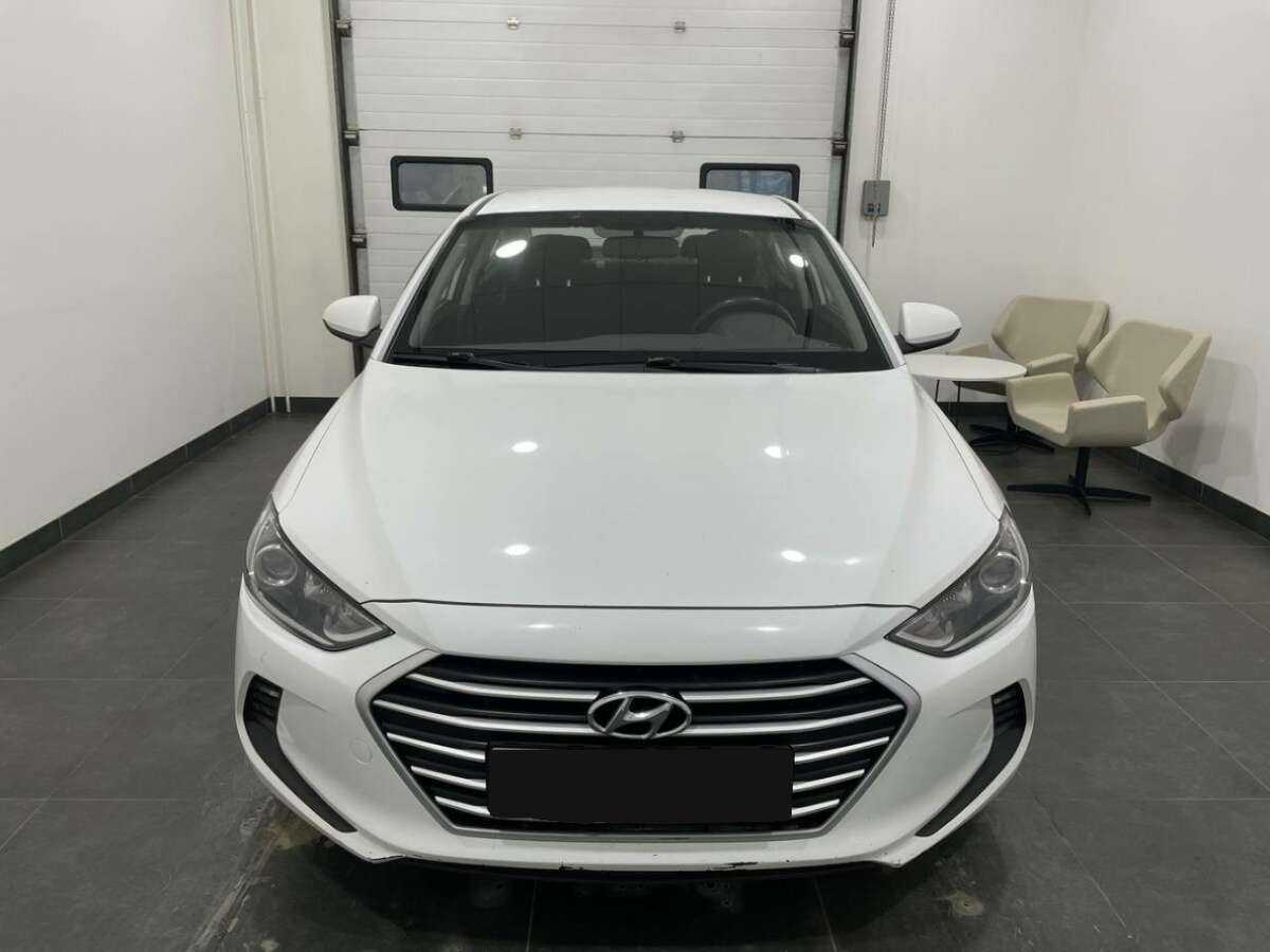 Купить Hyundai Elantra, 2016, 137 993 км.. Фото: #1