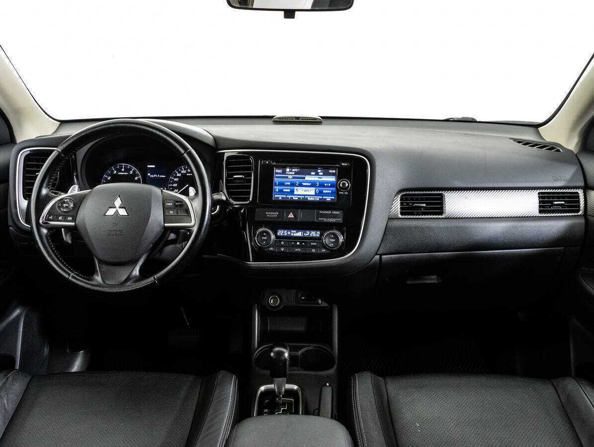 Купить Mitsubishi Outlander, 2014, 264 703 км.. Фото: #9