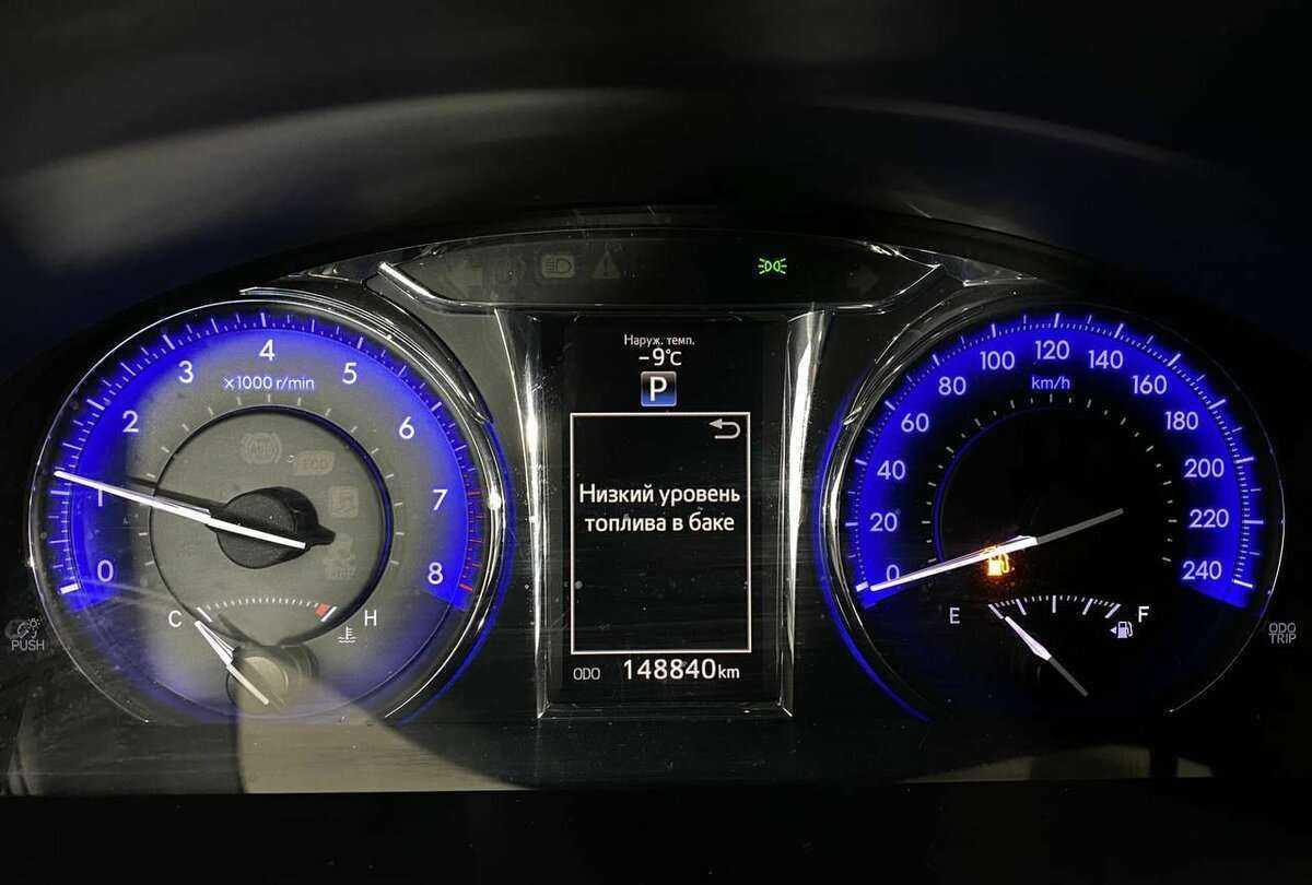 Купить Toyota Camry, 2017, 148 300 км.. Фото: #9