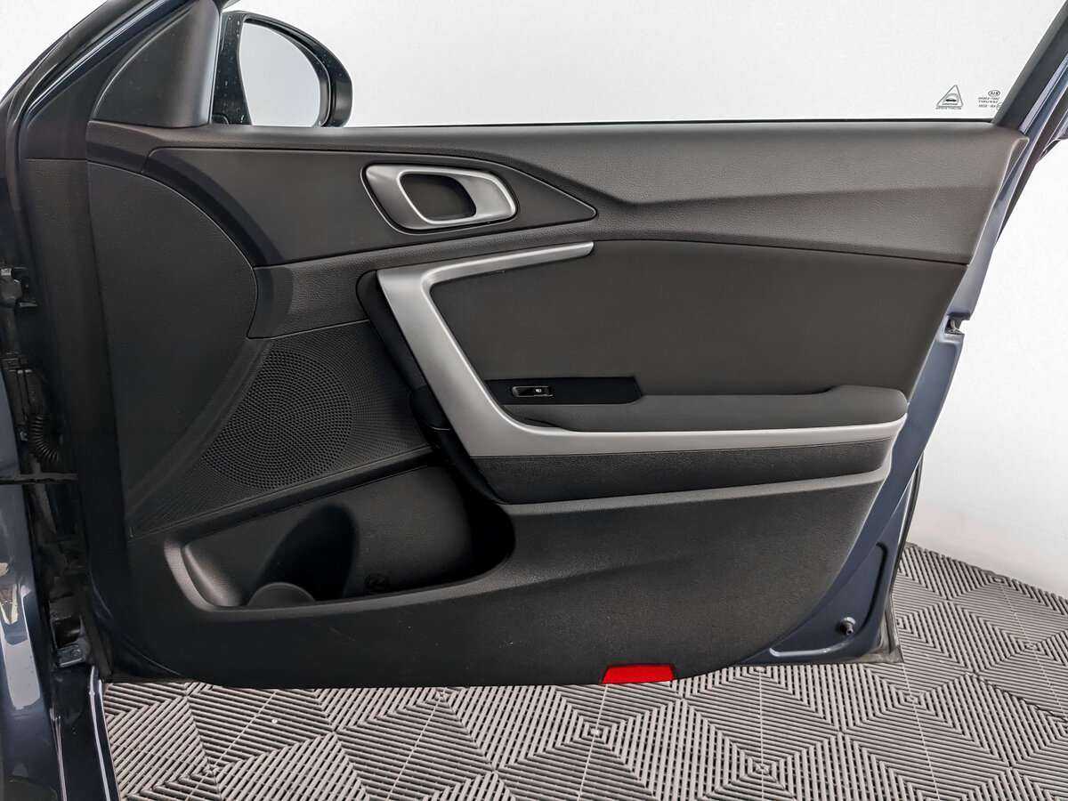 Купить Kia Ceed, 2019, 97 761 км.. Фото: #21