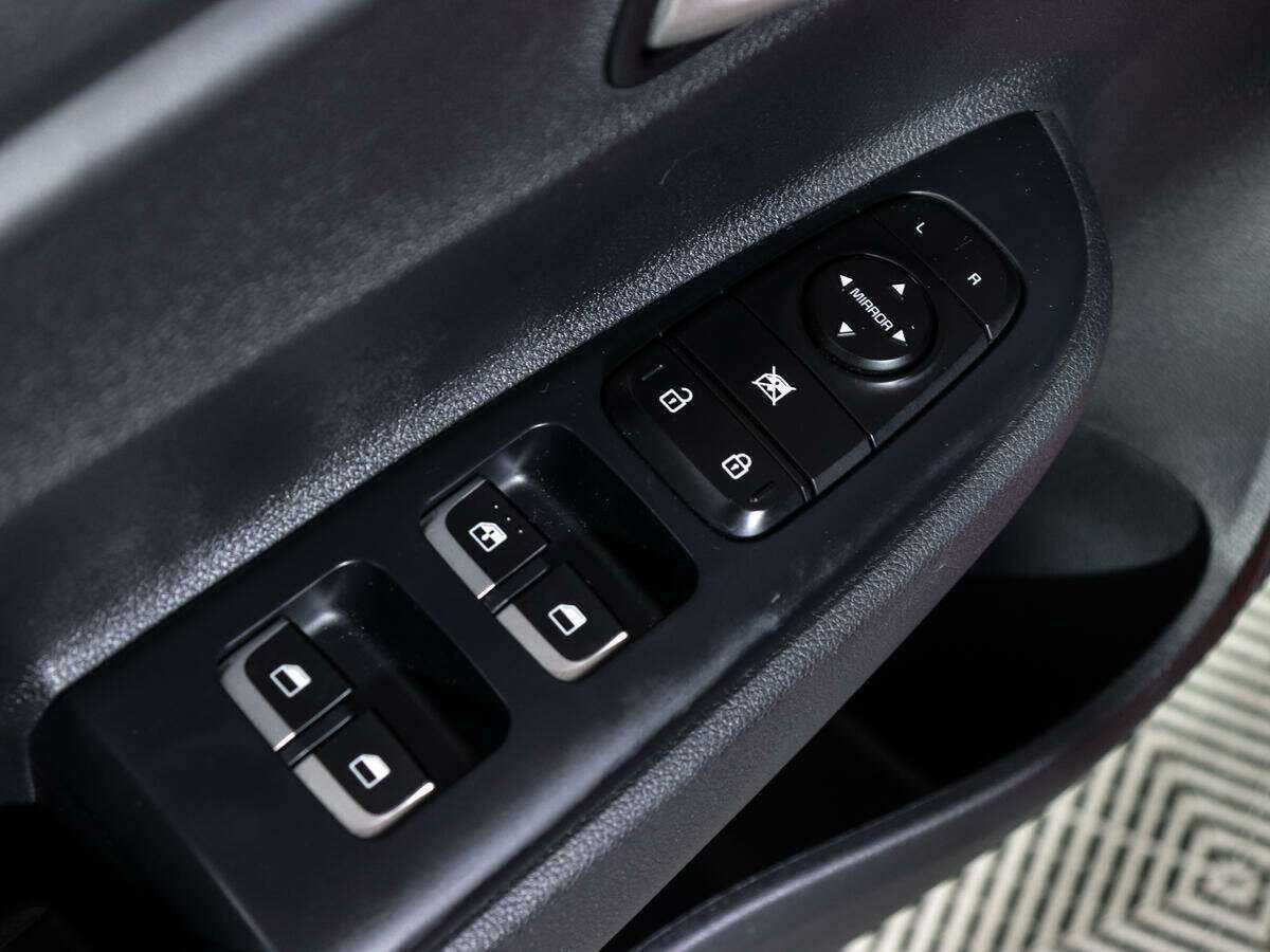 Купить Kia Rio, 2019, 24 209 км.. Фото: #15