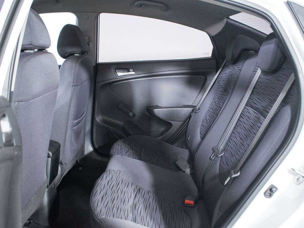 Купить Hyundai Solaris, 2015, 207 000 км.. Фото: #9