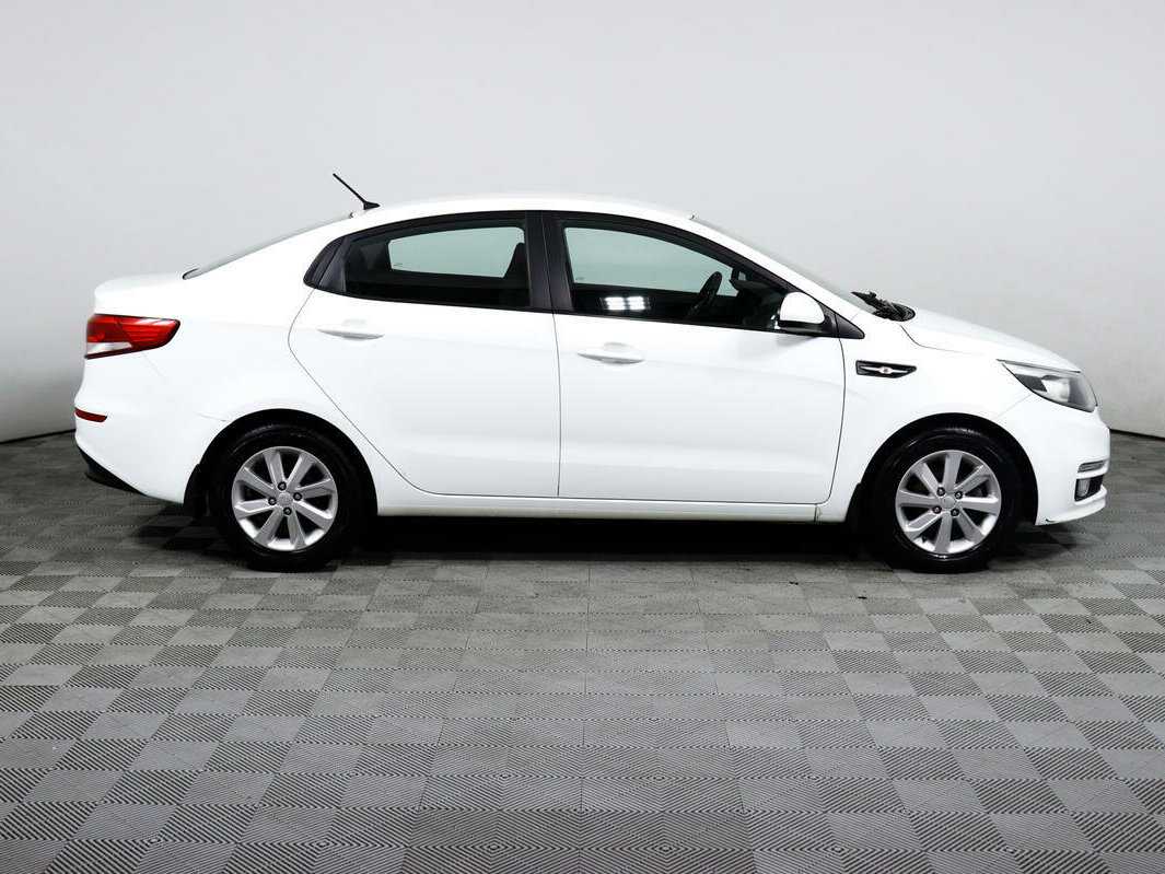 Купить Kia Rio, 2016, 41 682 км.. Фото: #3