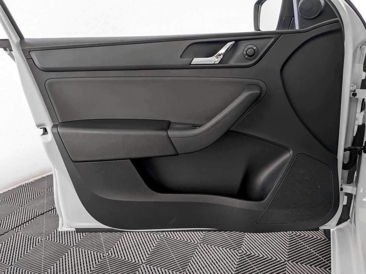 Купить Skoda Rapid, 2017, 108 276 км.. Фото: #16