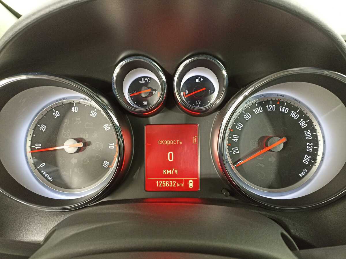 Купить Opel Astra, 2013, 125 633 км.. Фото: #10