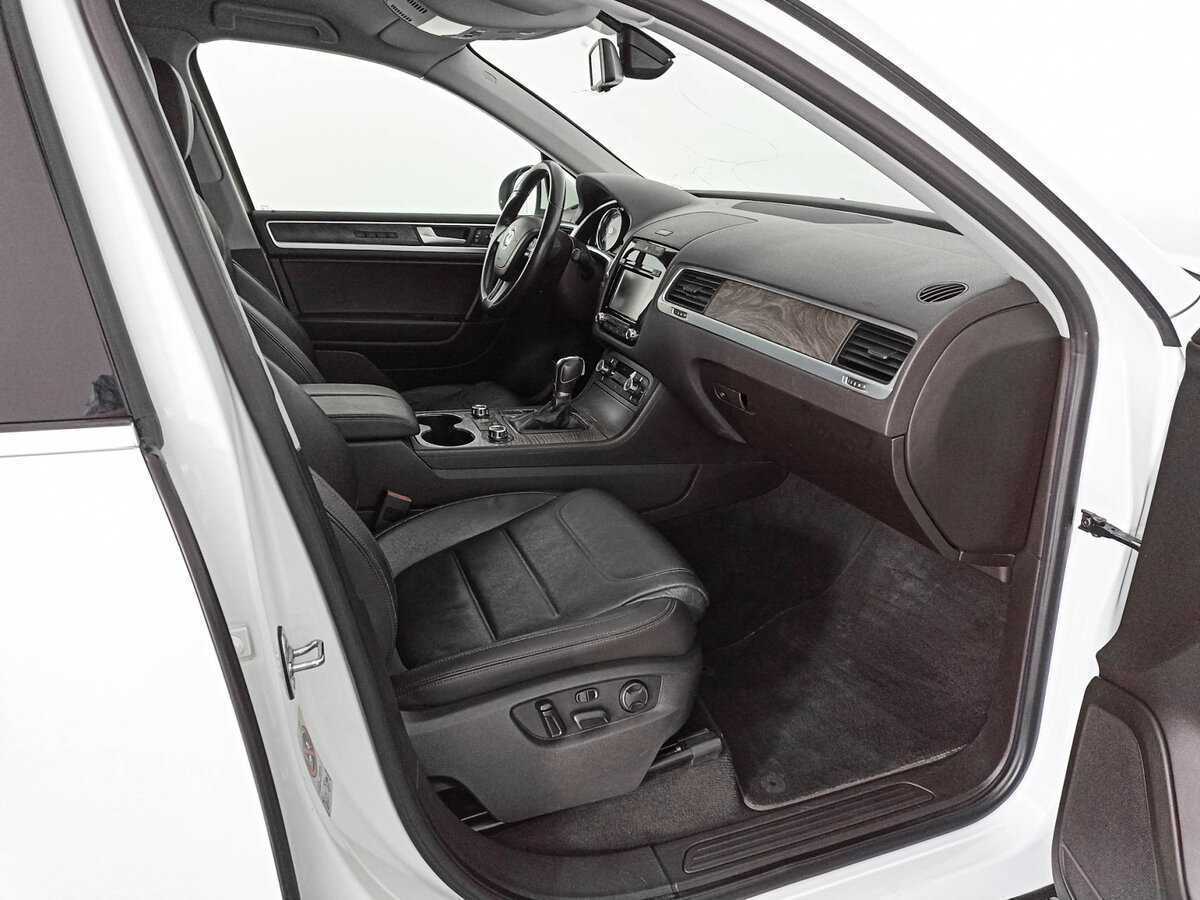 Купить Volkswagen Touareg, 2013, 293 986 км.. Фото: #8