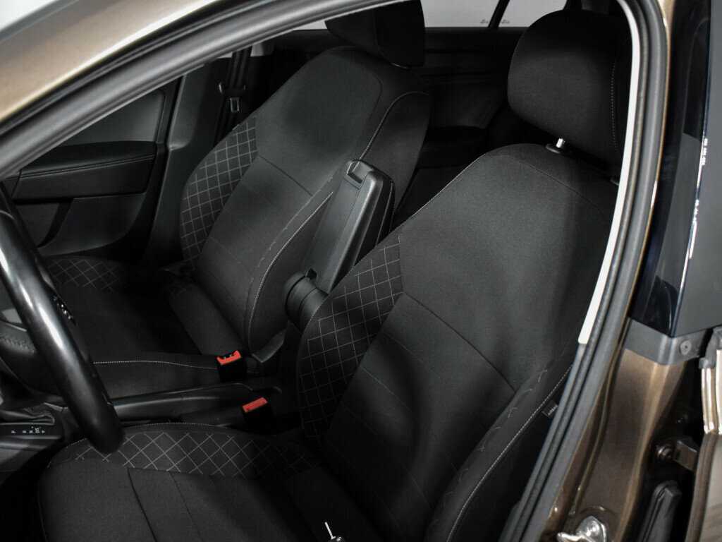 Купить Skoda Rapid, 2020, 82 779 км.. Фото: #9