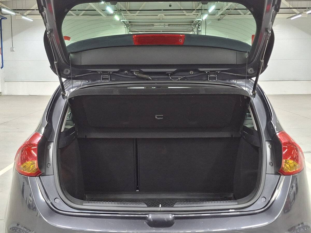 Купить Kia Ceed, 2018, 181 461 км.. Фото: #9