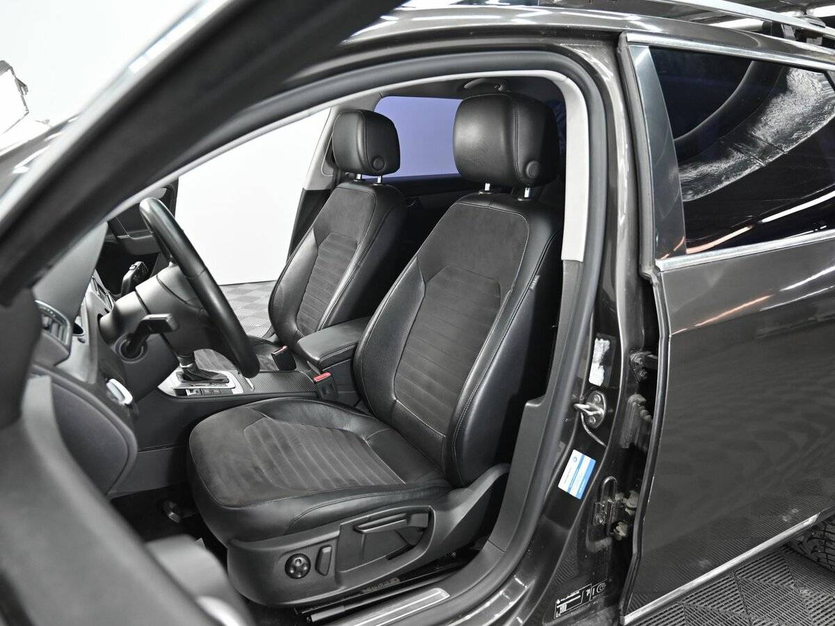 Купить Volkswagen Passat, 2012, 121 000 км.. Фото: #5