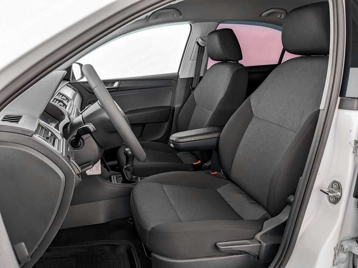 Купить Skoda Rapid, 2017, 132 368 км.. Фото: #15