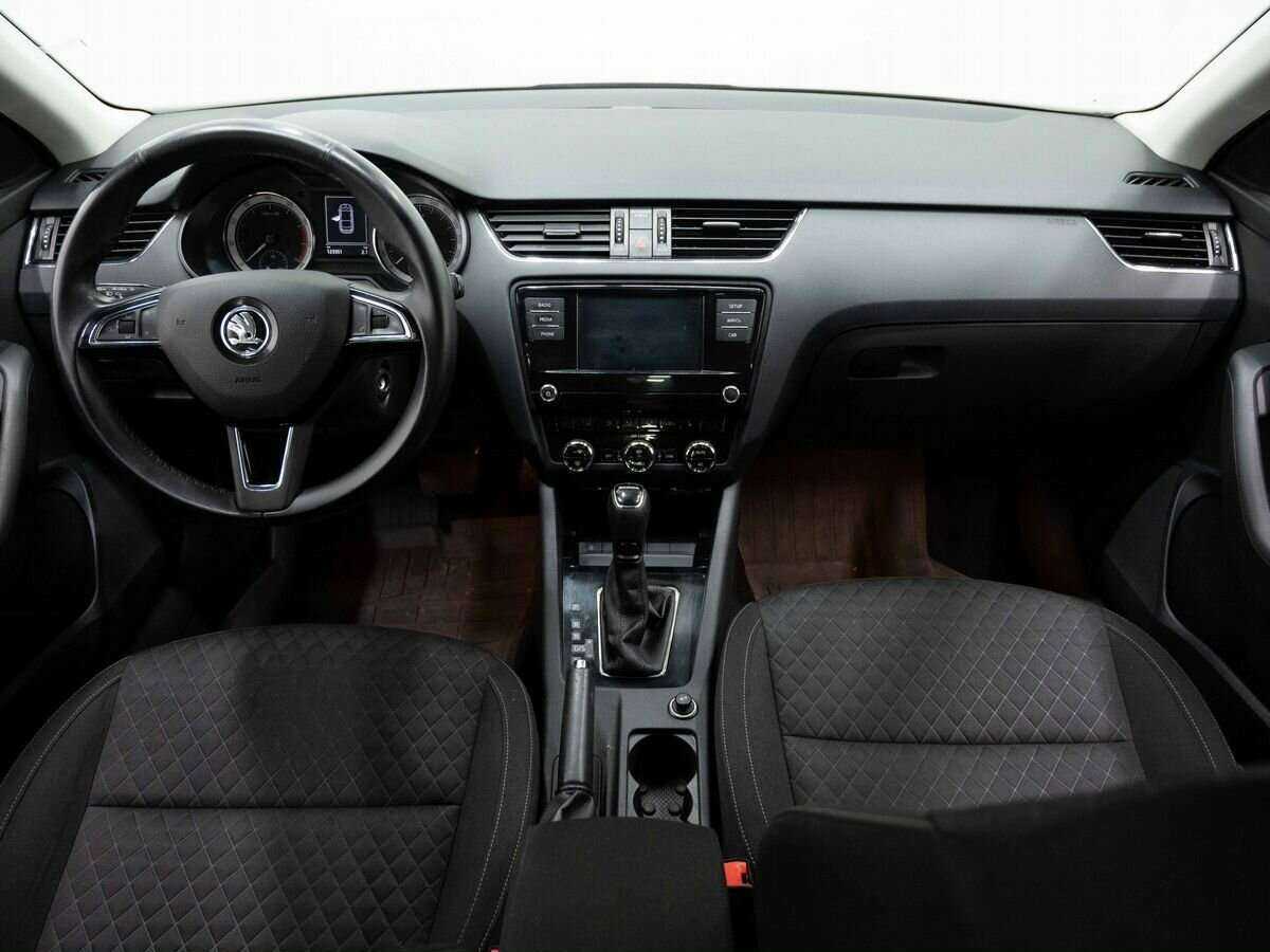 Купить Skoda Octavia, 2017, 123 349 км.. Фото: #11
