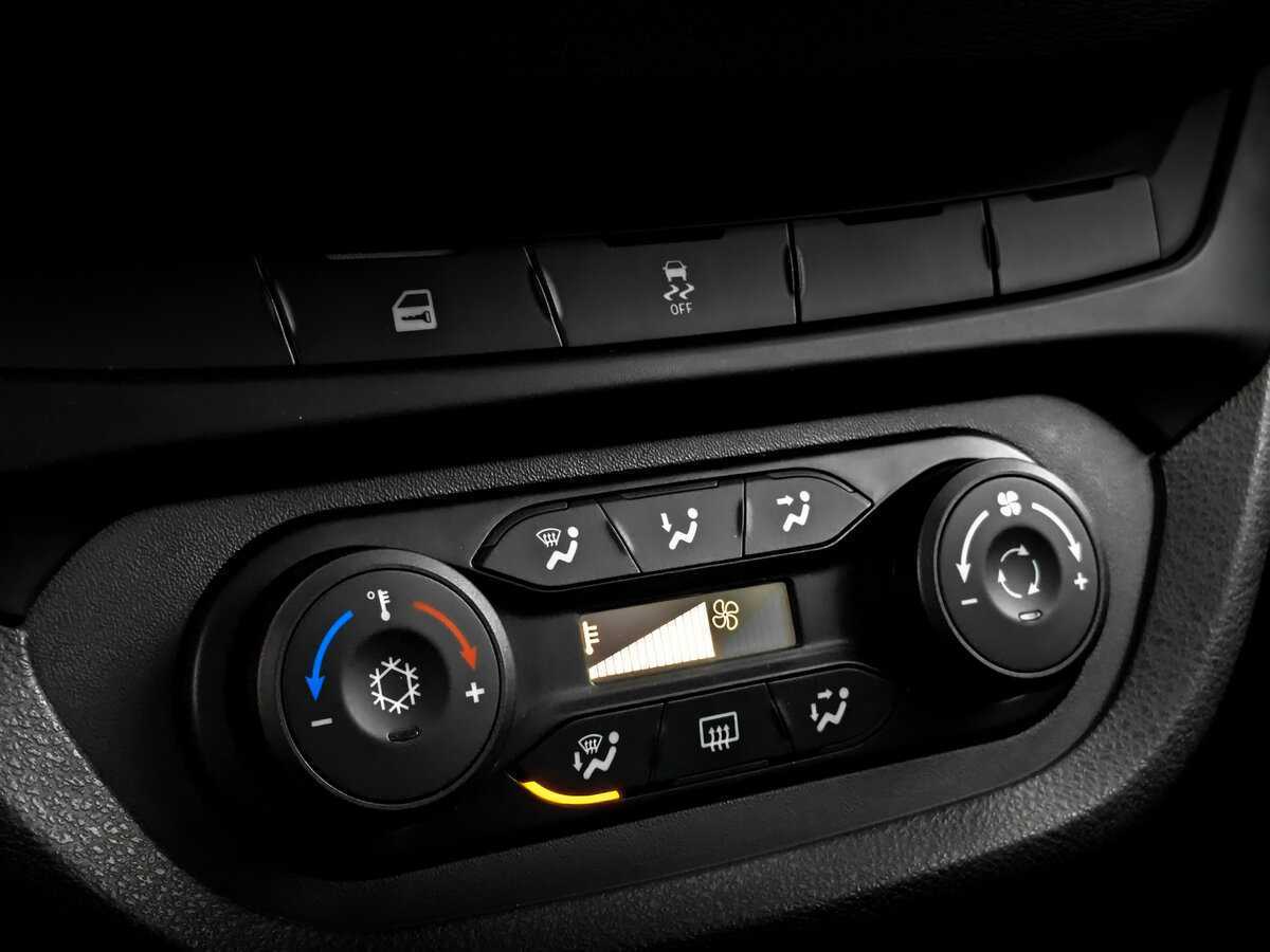 Купить Lada (ВАЗ) Vesta, 2019, 72 161 км.. Фото: #24