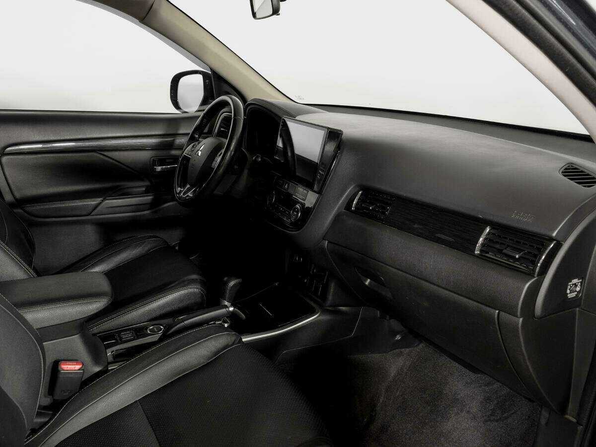 Купить Mitsubishi Outlander, 2017, 101 000 км.. Фото: #7