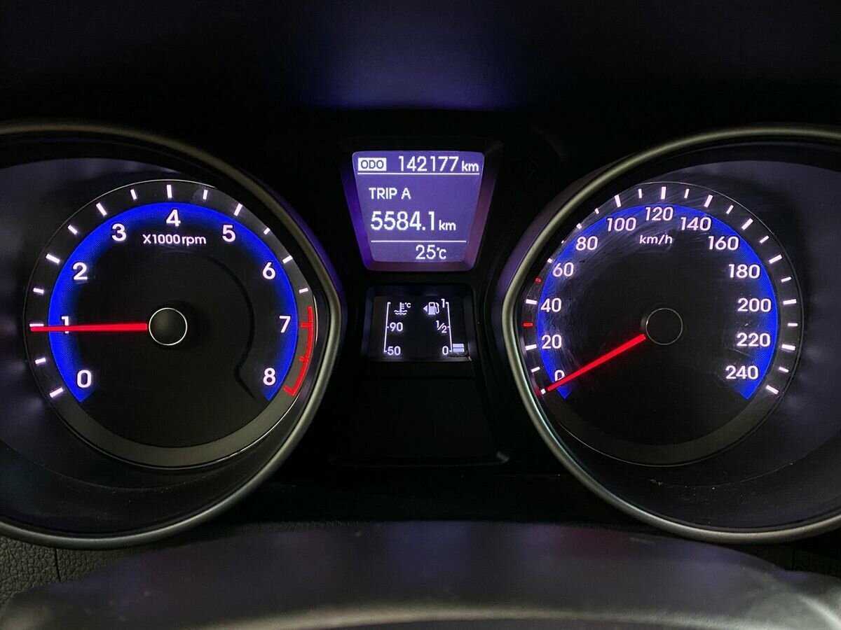 Купить Hyundai i30, 2013, 142 135 км.. Фото: #11