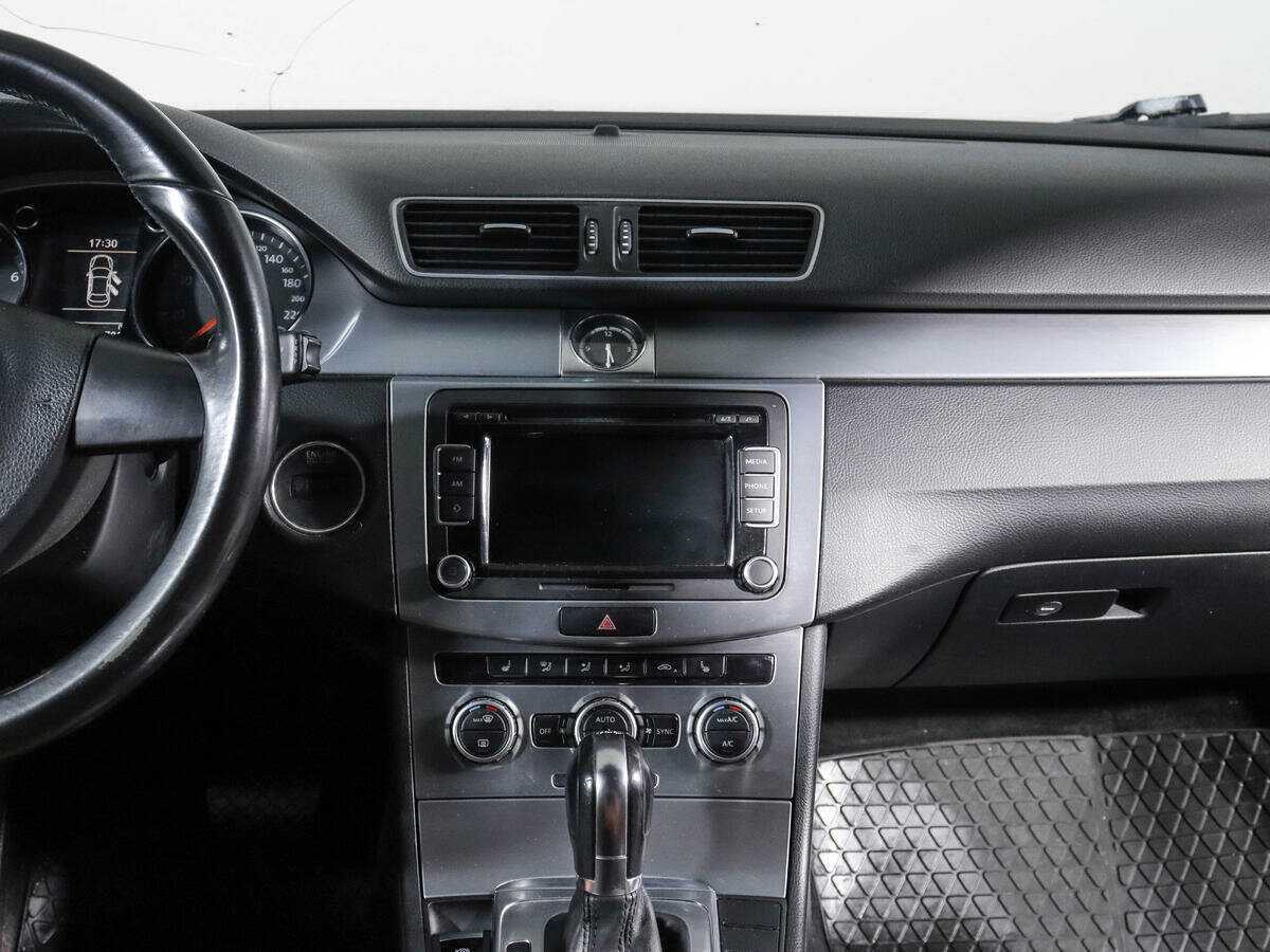 Купить Volkswagen Passat CC, 2013, 216 156 км.. Фото: #10