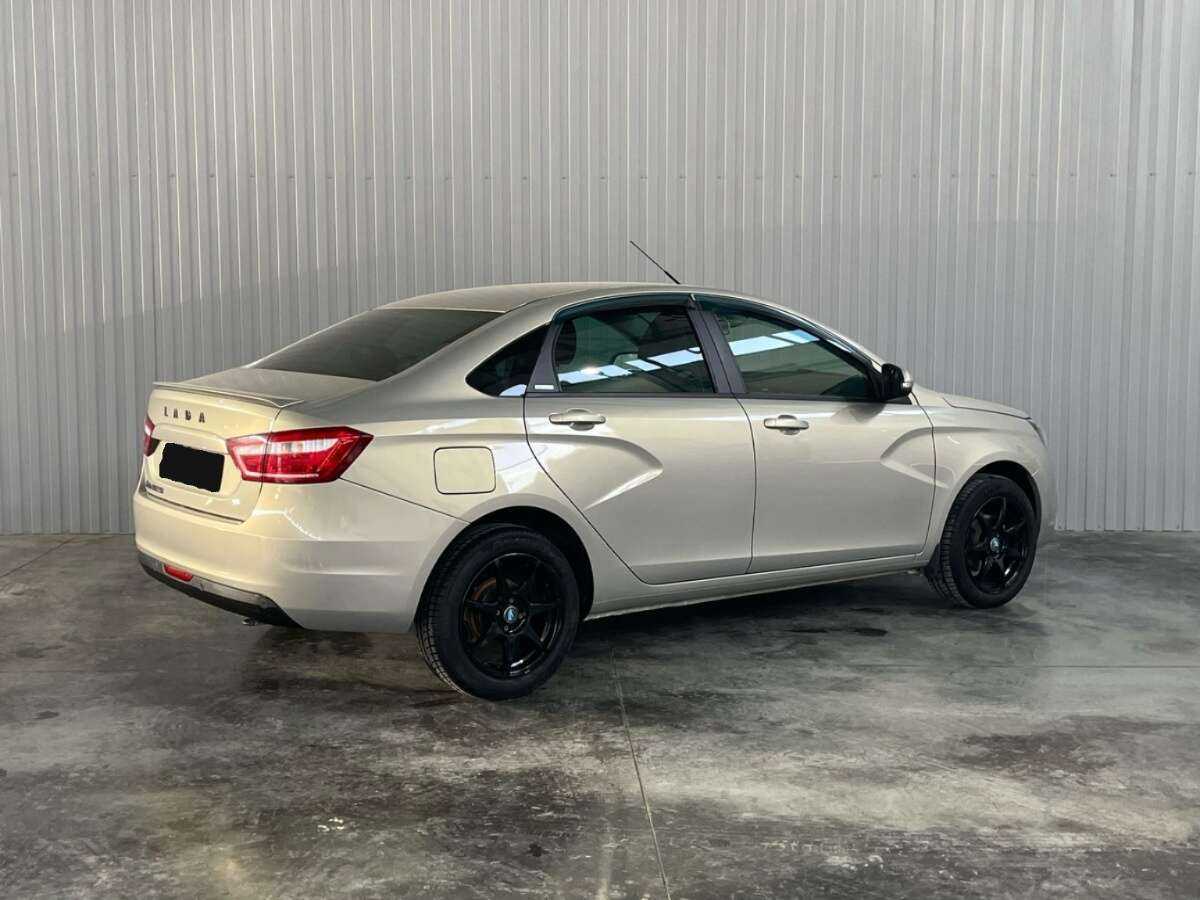 Купить Lada (ВАЗ) Vesta, 2017, 136 873 км.. Фото: #4