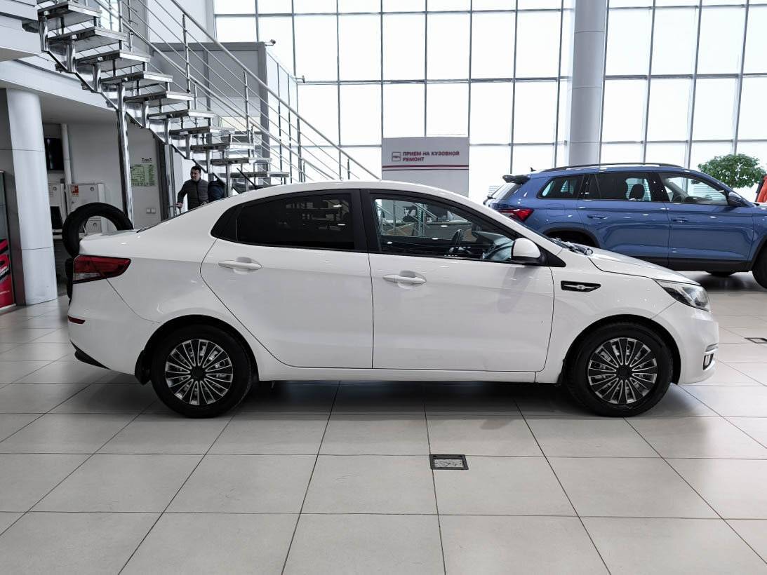 Купить Kia Rio, 2016, 113 001 км.. Фото: #3