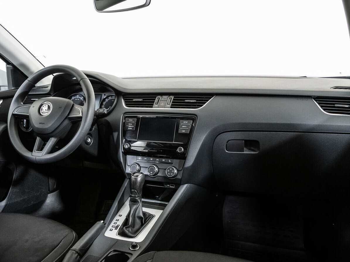 Купить Skoda Octavia, 2018, 74 860 км.. Фото: #8