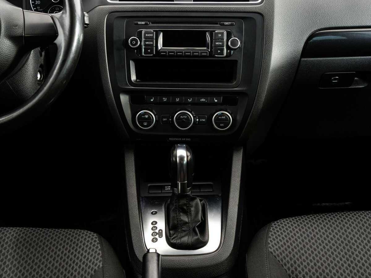 Купить Volkswagen Jetta, 2012, 203 467 км.. Фото: #10