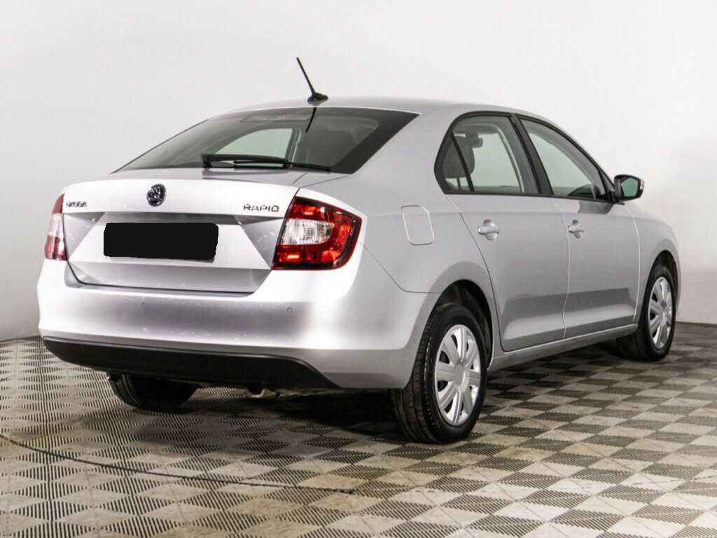 Купить Skoda Rapid, 2018, 90 987 км.. Фото: #4