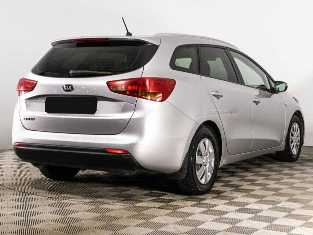 Купить Kia Ceed, 2012, 262 426 км.. Фото: #4