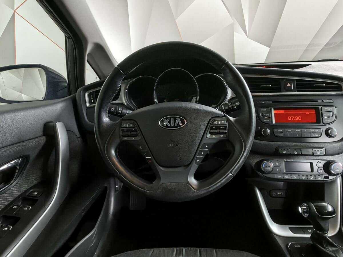 Купить Kia Ceed, 2015, 95 291 км.. Фото: #14
