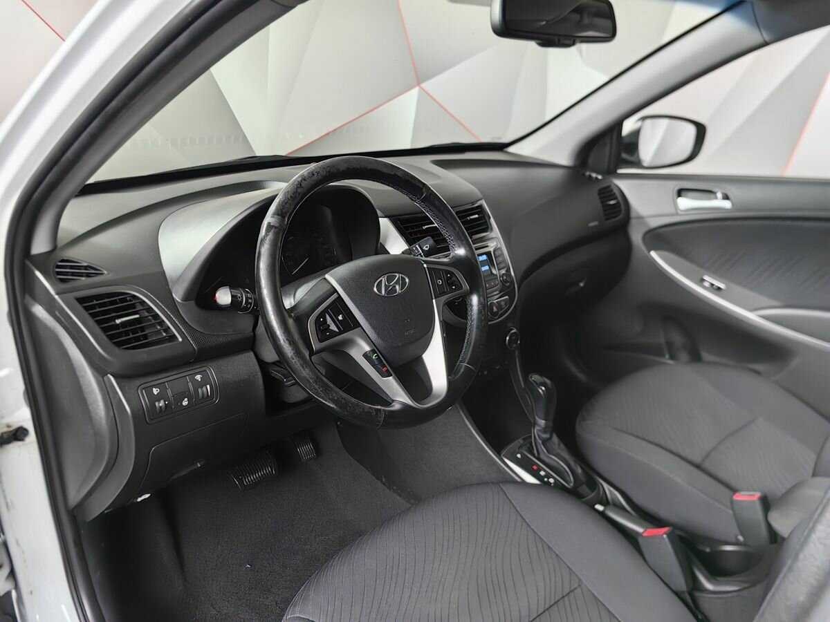 Купить Hyundai Solaris, 2014, 99 339 км.. Фото: #13